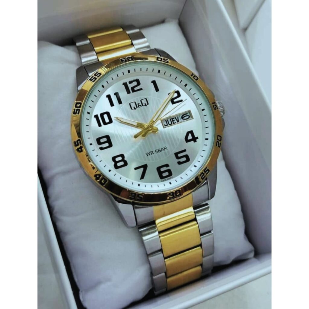 Reloj Q&Q HOMBRE ACERO INOXIDABLE Dorado y Plateado