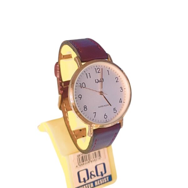 RELOJ HOMBRE CUERO Q&Q Qz00j103y