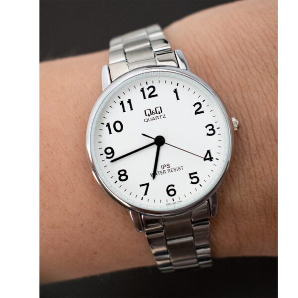 Reloj DAMA Q&Q Plateado Blanco QZ01J204Y